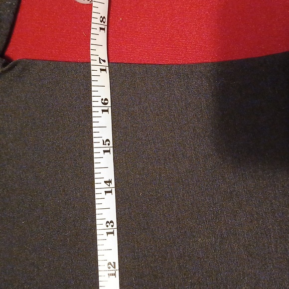 Top - Picture 4 of 6